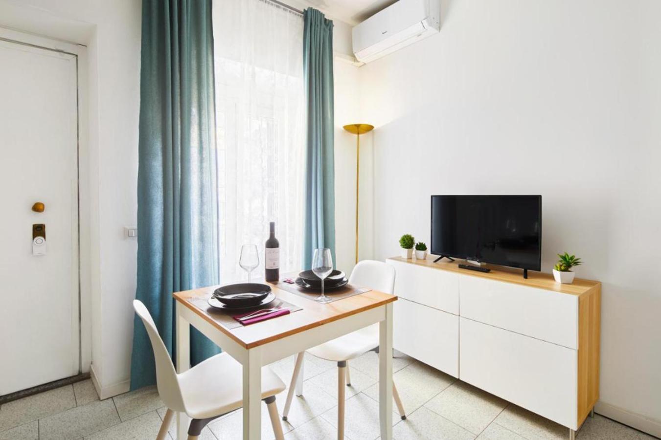 House Naviglio Quattro Lägenhet Milano Exteriör bild